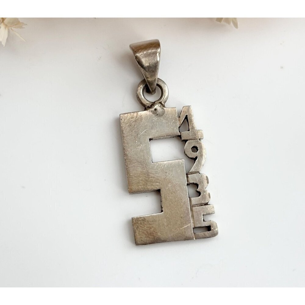 Sterling Silver Vintage Year 1935 Sterling Silver 925 Vintage Pendant